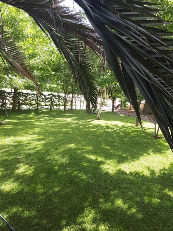 VENTA DE CASA QUINTA EN ALLEN