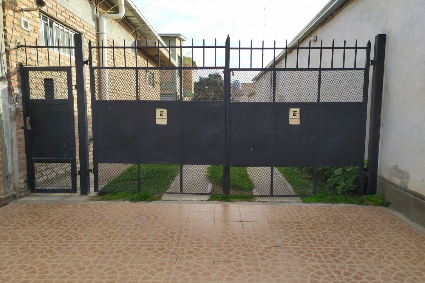 DUPLEX EN VENTA - JUAN B. JUSTO 100 - ALLEN - RIO NEGRO