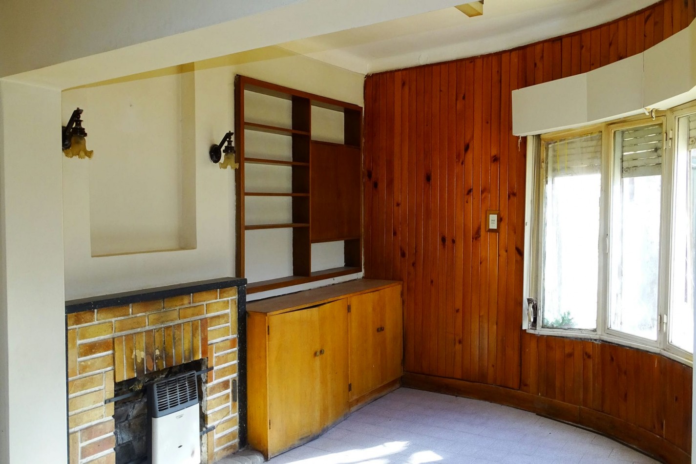 VENTA DE CASA - SARMIENTO 131 - ALLEN - RIO NEGRO