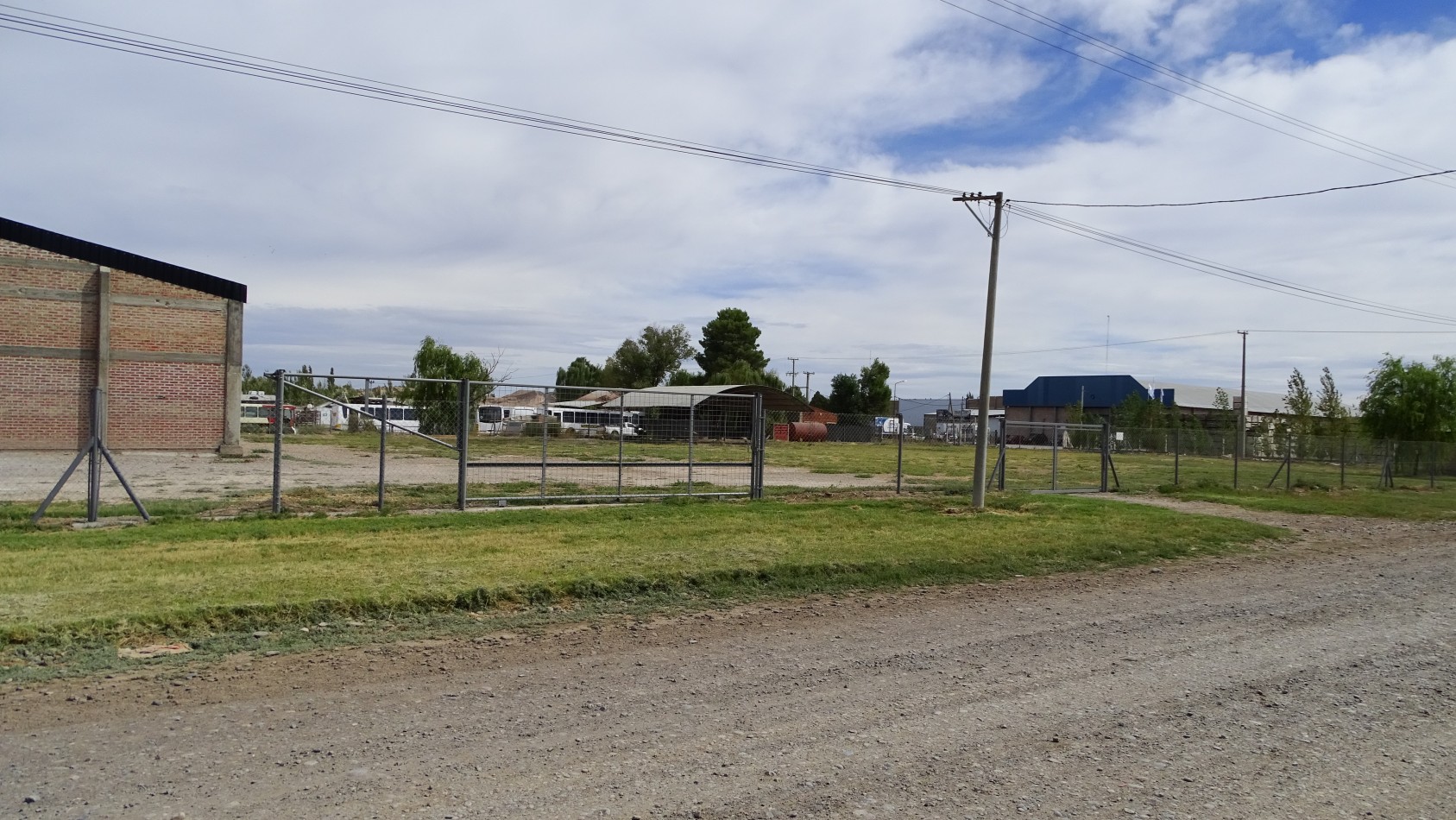 DEPOSITO EN ALQUILER - PARQUE INDUSTRIAL - ALLEN - RIO NEGRO