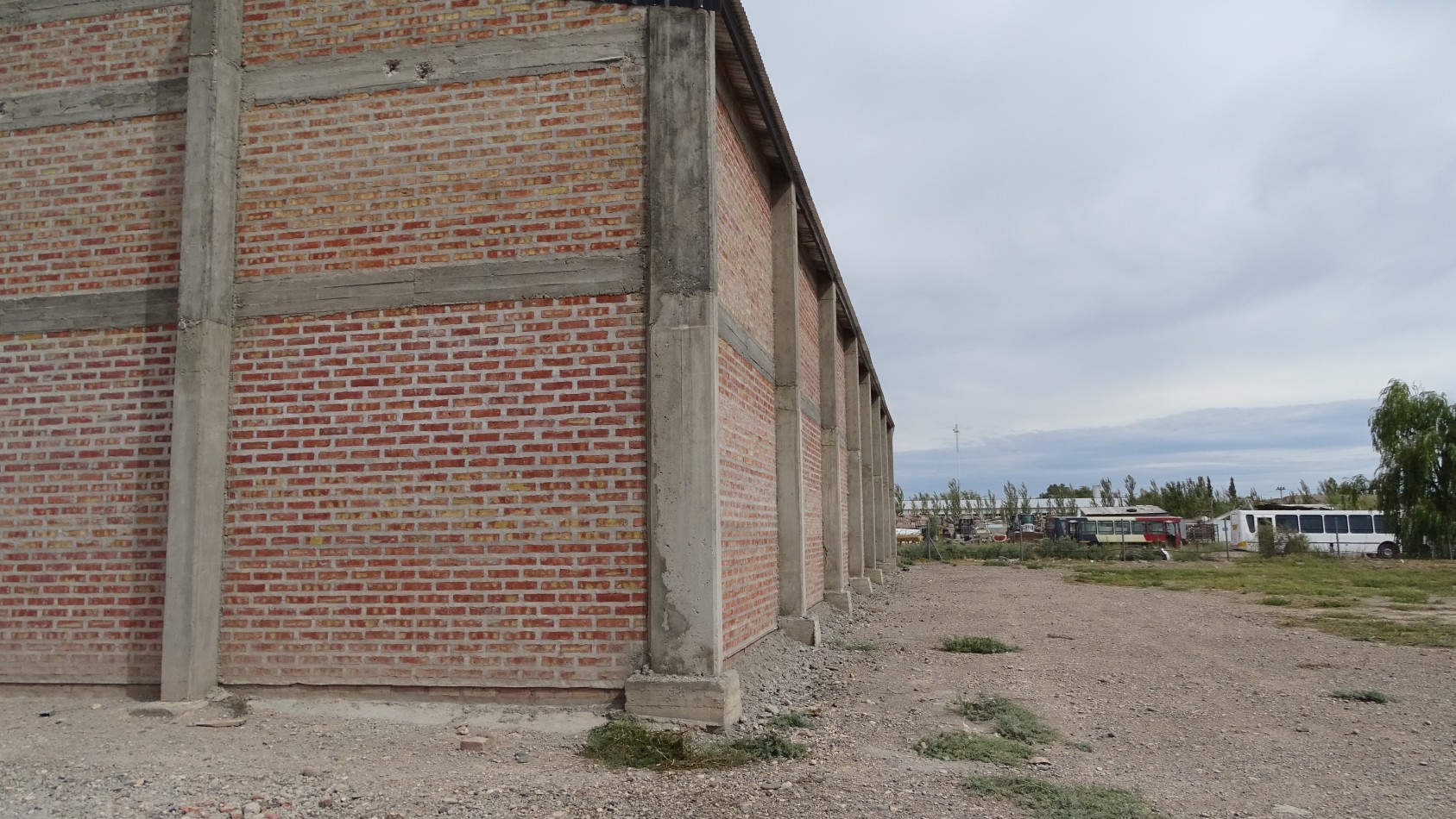 DEPOSITO EN ALQUILER - PARQUE INDUSTRIAL - ALLEN - RIO NEGRO