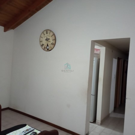 CASA EN VENTA - BARRIO 100 VIVIENDAS - ALLEN