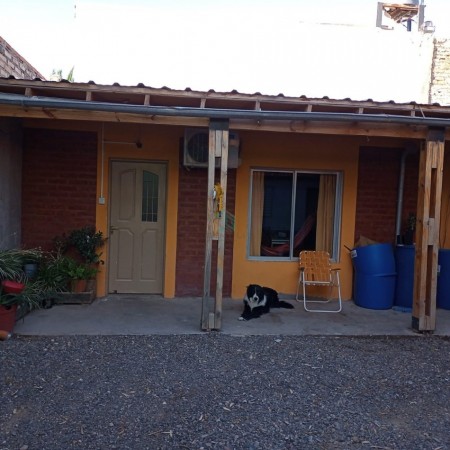 CASA EN VENTA - BARRIO 100 VIVIENDAS - ALLEN
