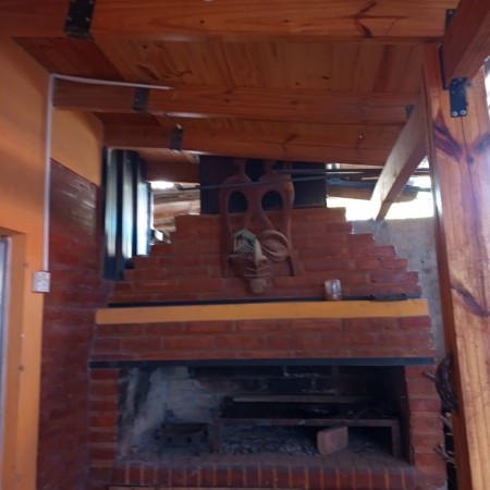 CASA EN VENTA - BARRIO 100 VIVIENDAS - ALLEN