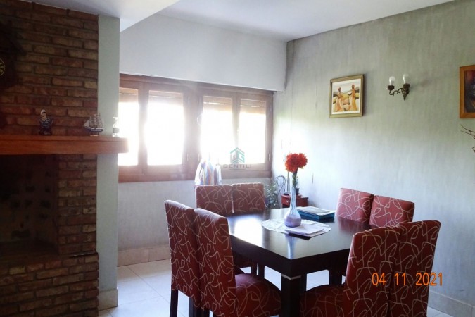 CASA EN VENTA - Bº CENTRO - ALLEN - RIO NEGRO
