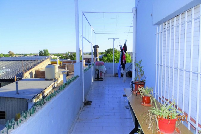 CASA EN VENTA - Bº CENTRO - ALLEN - RIO NEGRO