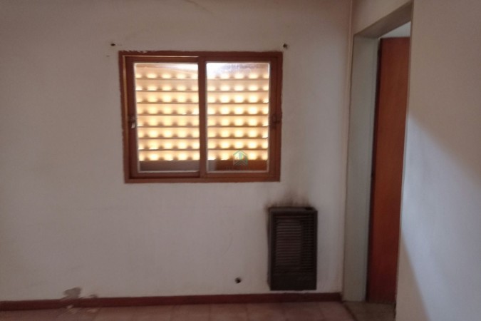 CASA CON DEPARTAMENTO EN VENTA - ALLEN - RIO NEGRO