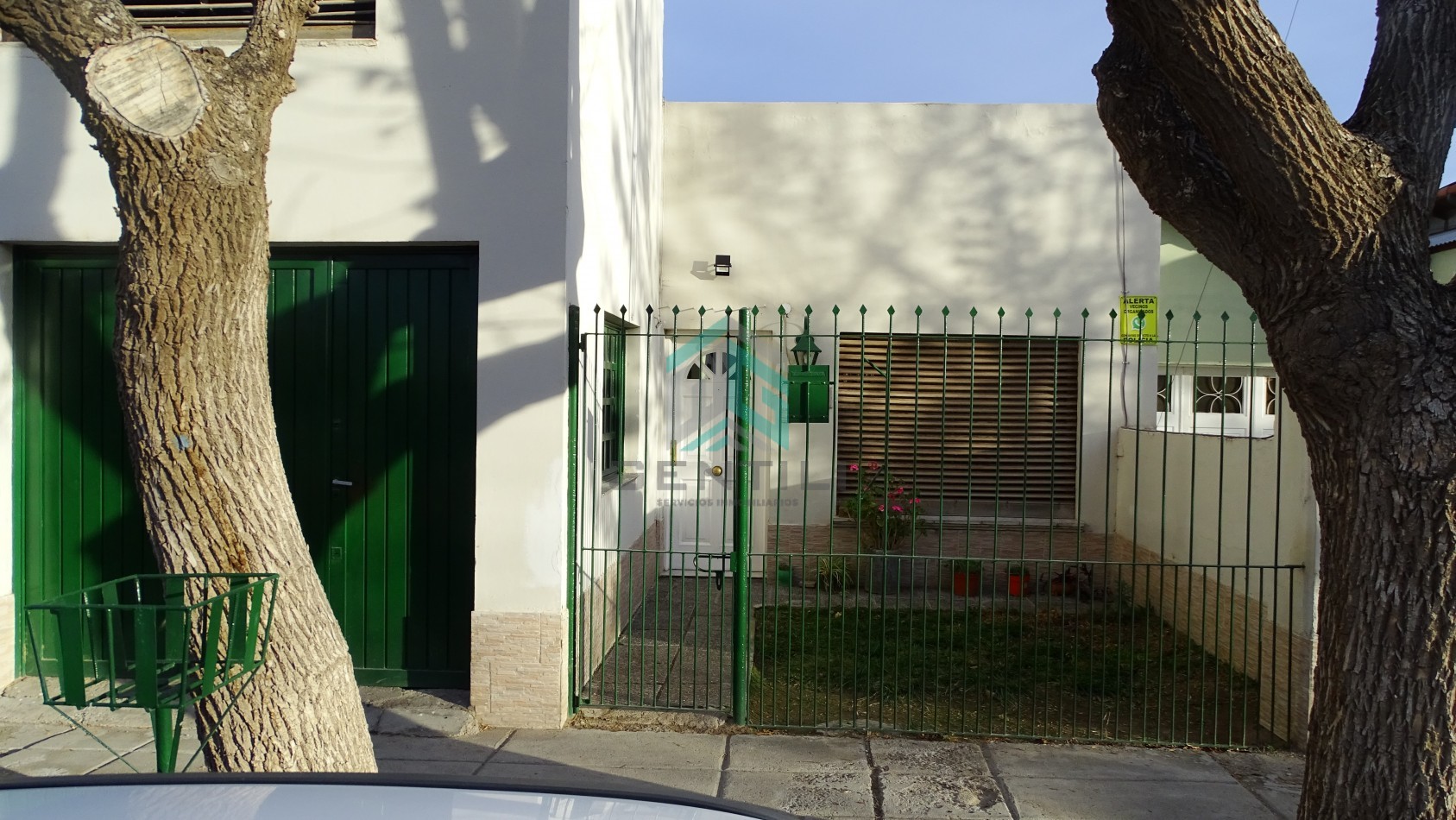 CASA EN VENTA - SAAVEDRA N° 53 - CIPOLLETTI - RIO NEGRO 