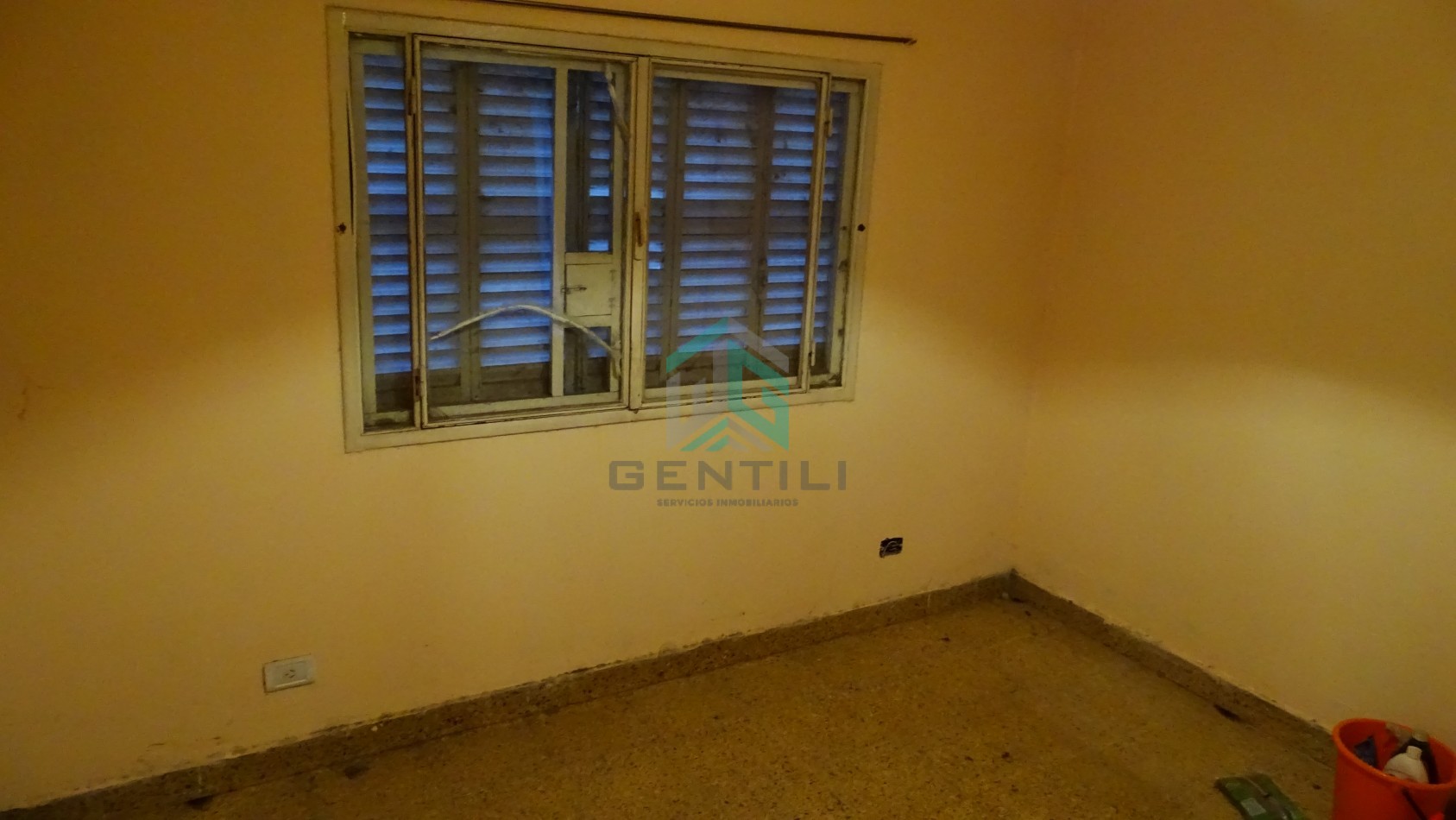 CASA EN VENTA - CALLE URQUIZA N°519 - CIPOLLETTI - RIO NEGRO
