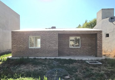 CASA EN VENTA - ALLEN - RIO NEGRO